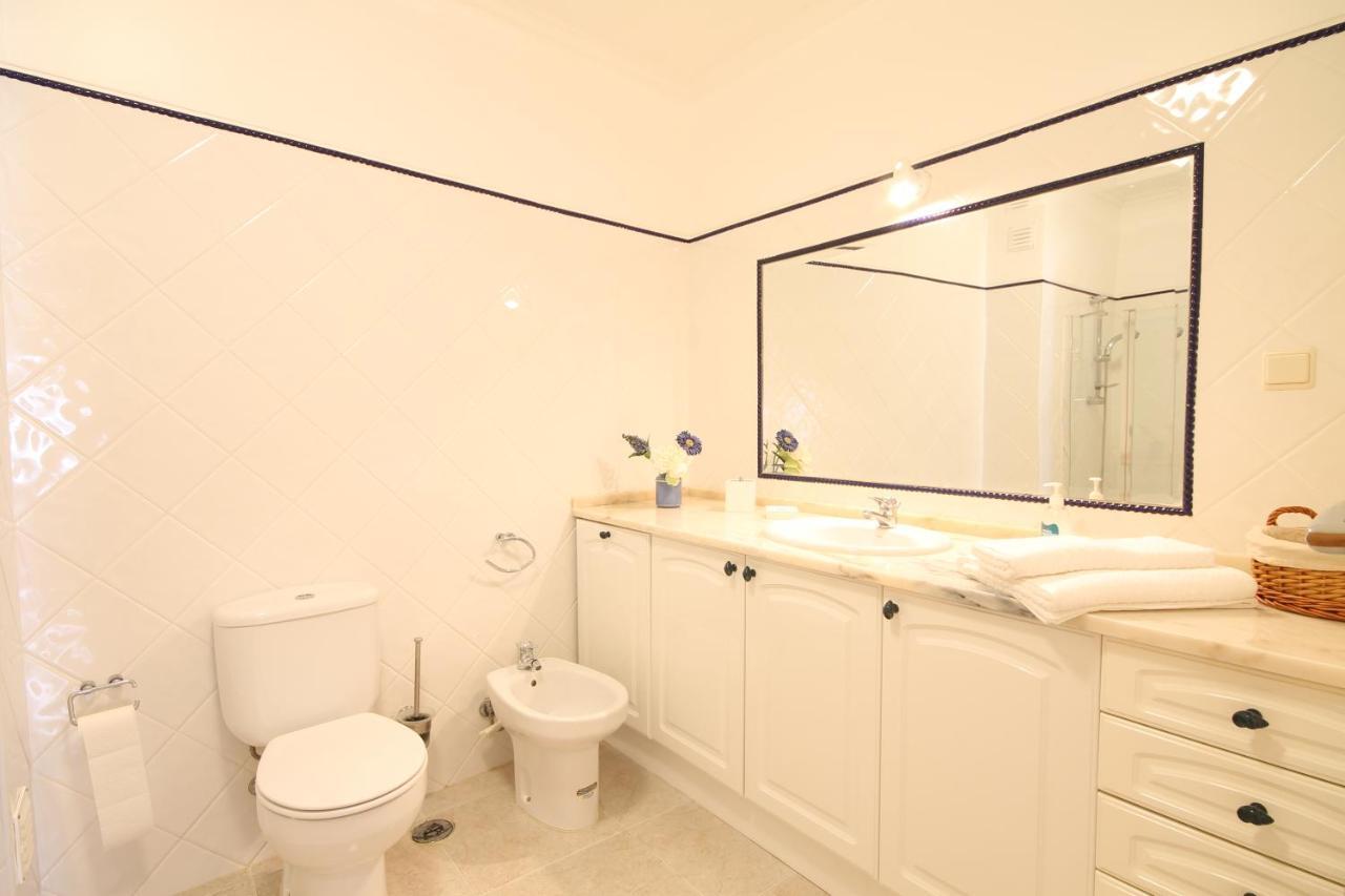 Granny'S House By Trip2Portugal Apartment Carvoeira Luaran gambar